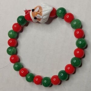 Santa Clause (glass blown) Red Coral & Green Apatite stone 8mm bead beacelet